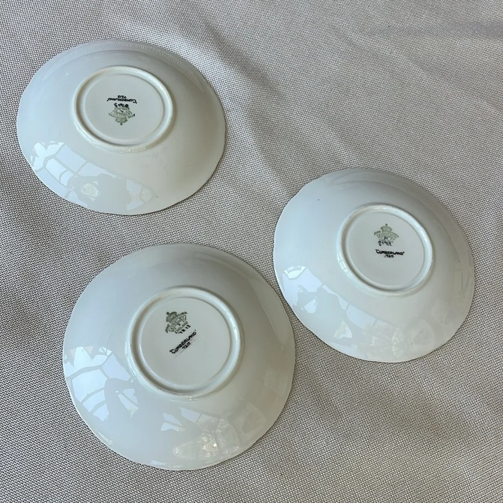 Elegant vintage Aynsley Green and Gold Decorative Plates